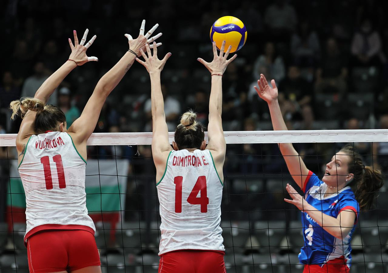 Can a Player Hit the Ball Twice in Volleyball